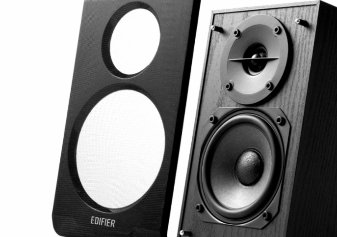 Edifier R33BT 2 1